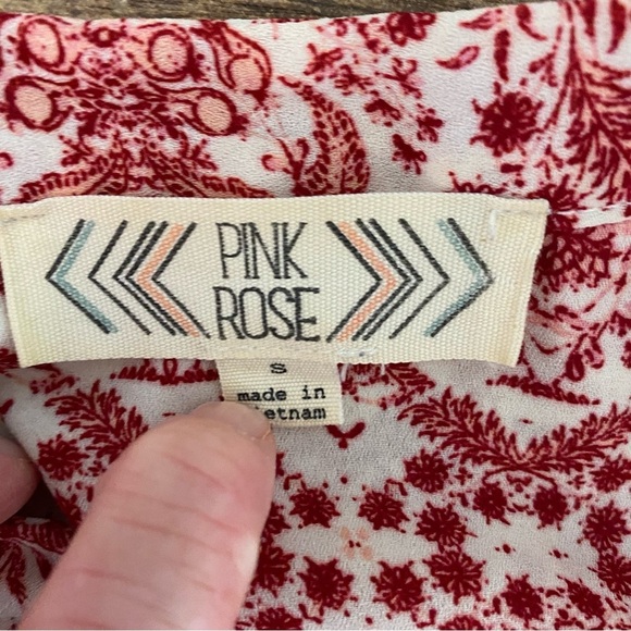 PINK ROSE Flowy 3/4 Length Sleeve V Neck Blouse Floral Red White Size Small - Picture 10 of 11
